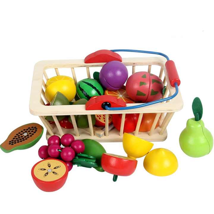 Wooden Magnetic Fruit Cutting Set